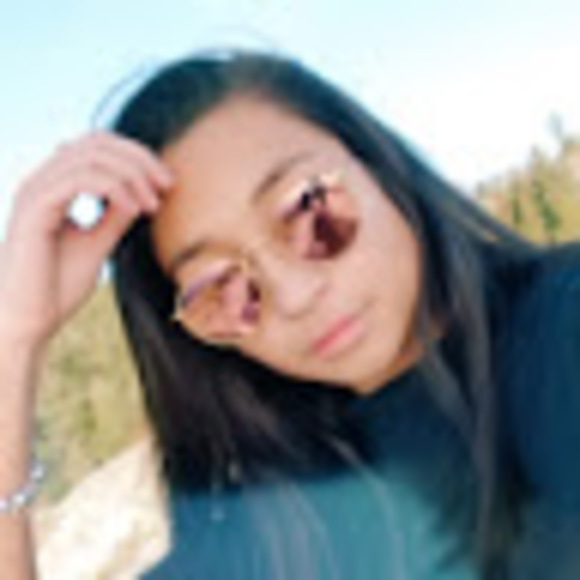 Meet your Posher, Dar - Picture 1 of 1